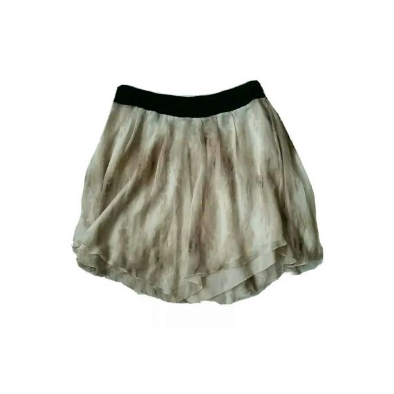 Ladies skirt UK 18