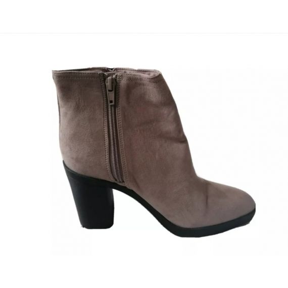 Ladies ankle boot UK 4 EU 37