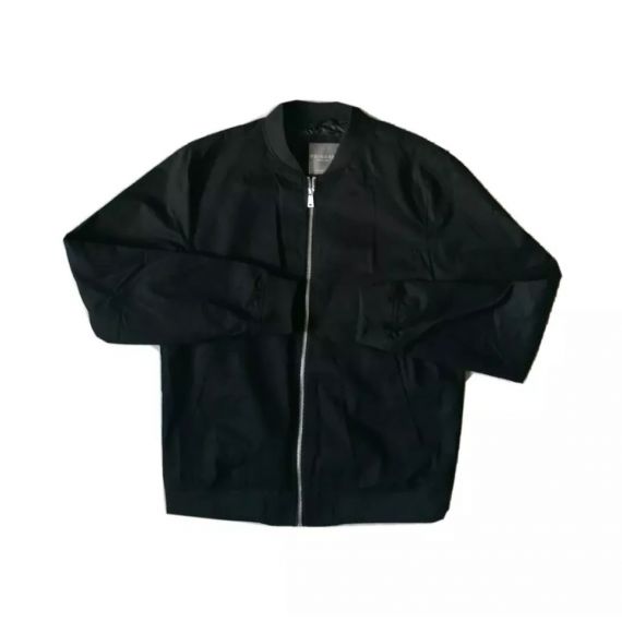 Black trendy jacket medium