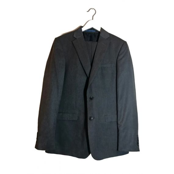 2 piece suit. 40L/34S. SS66