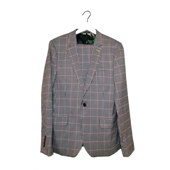 2 piece suit. 38R/32 cropped. SS06