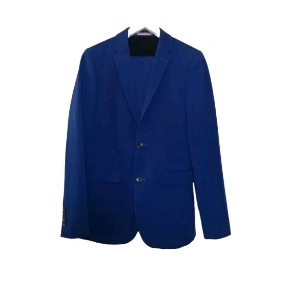 2 piece suit. 36R/30S. SS431