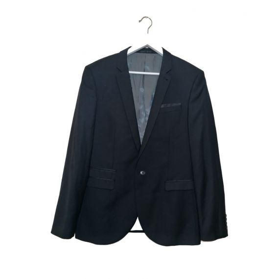 Navy slim fit blazer 42R. SS439