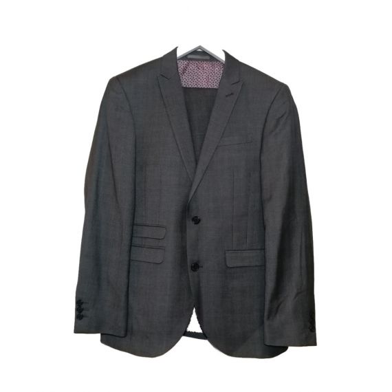 2 piece suit 38R/32R. SS486
