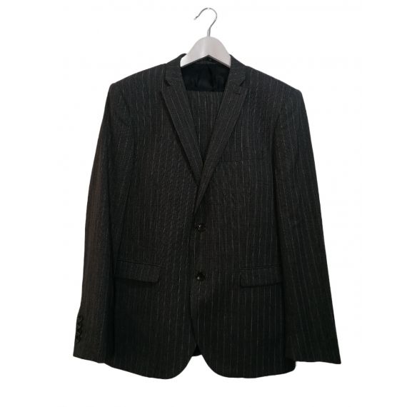 Men 2 piece pinstripe suit 42R/36S