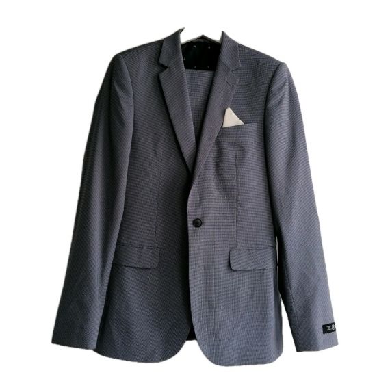 Super skinny 2 pic suit 38L/32L