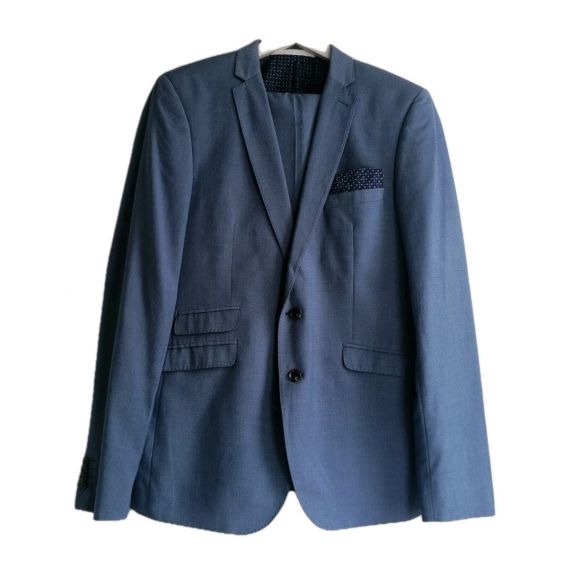 Pale blue suit 42L/36L