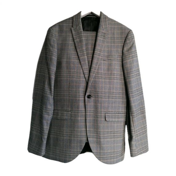 Men beige check suit 38R/32R