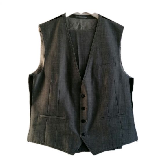 Grey waistcoat and trouser 46R/40L