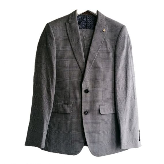 Light grey 2 piece suit 38R/30R